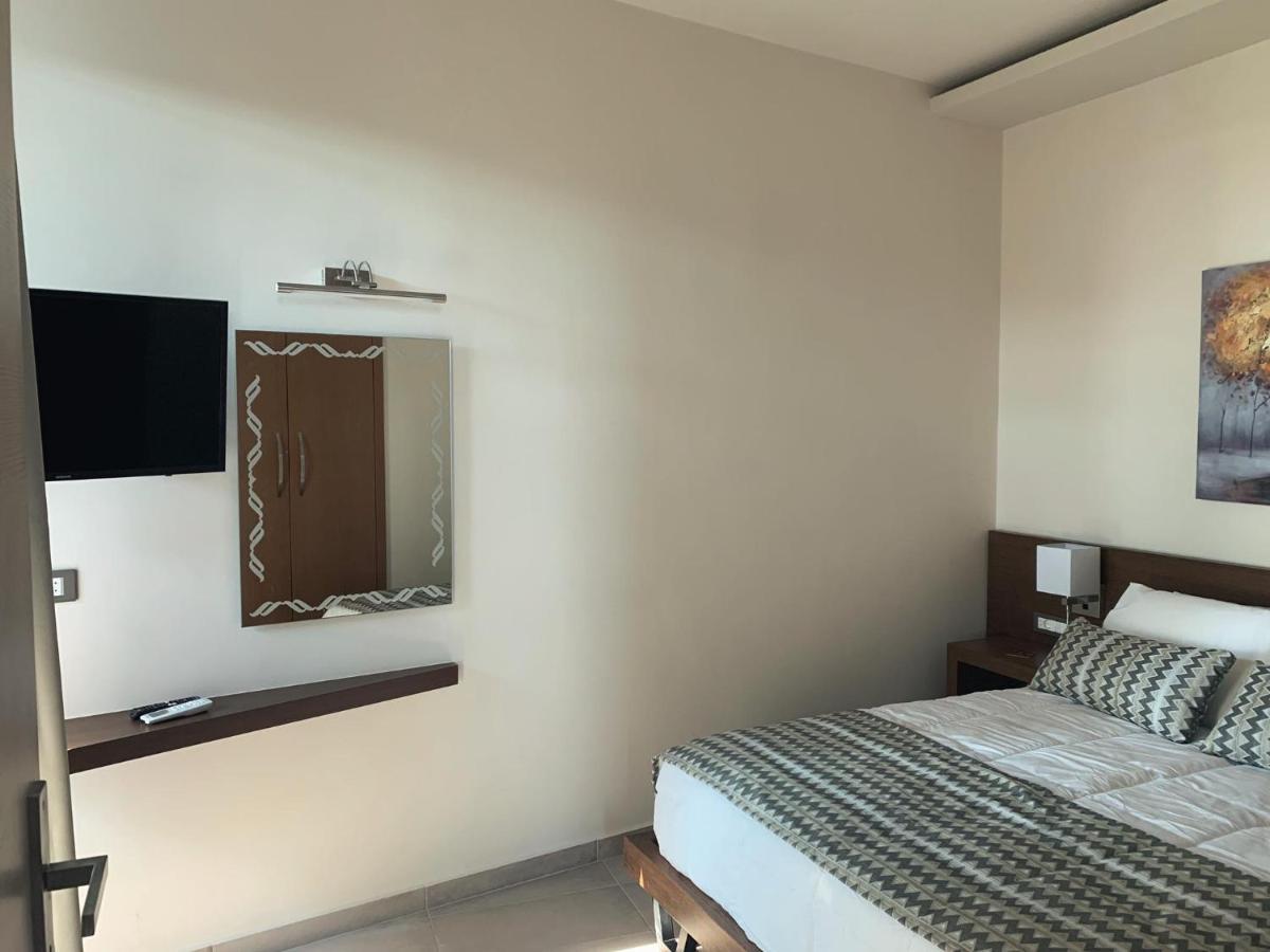 King Crimson Luxury Apartments Marathokefala ภายนอก รูปภาพ
